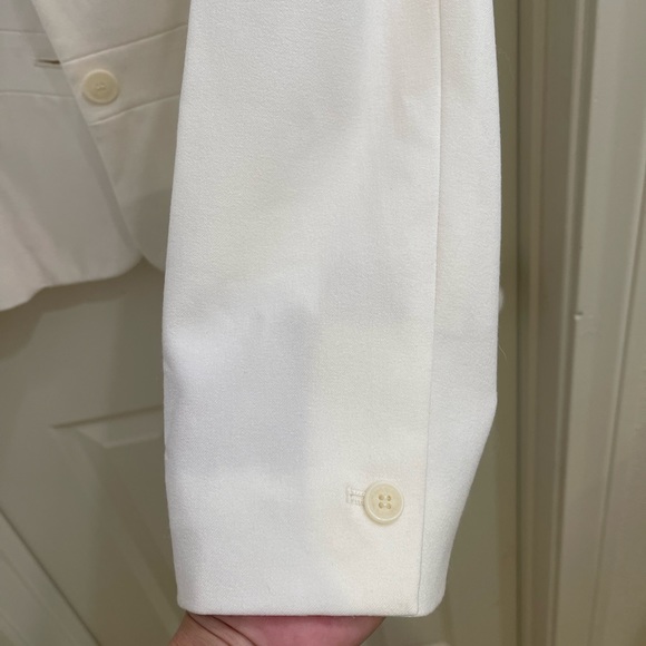 White Blazer - Picture 4 of 6